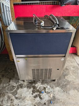 Výrobník kostkového ledu RM Gastro IMC 8040 A HC - 6
