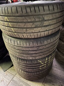 PRODÁM - SADA LITÝCH KOL 225 / 40 R18 92 W Hankook - 6