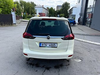 Opel Zafira Tourer 2.0 CDTI 121kW 7 míst - 6