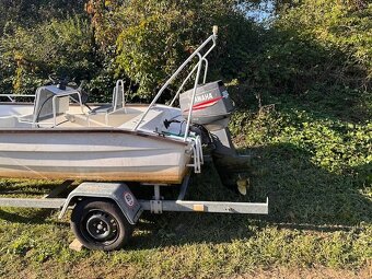 Loď 6m + Motor Yamaha 30Hp + vlek. Vše s TP - 6