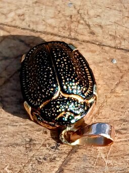 Zlatý přívěsek Skarab - 6