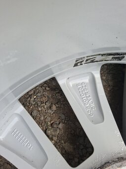 Alu kola Škoda s pneu 205 x 60 x 16 - 6