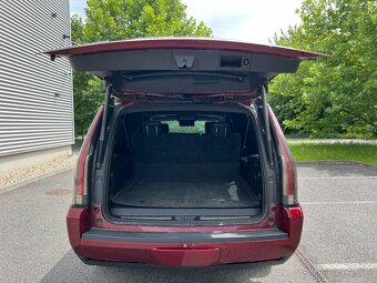 Cadillac Escalade 6.2 V8, ESV dlouhá verze, Platinum výbava - 6