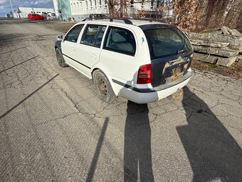 Škoda octavie - 6