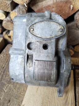 Zapalování startovací motor DT-54/75, MTZ - 6