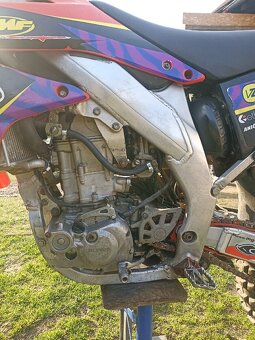 Honda CRF 450R - 6
