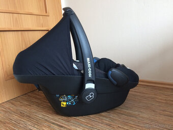 Maxi-Cosi Pebble Pro i-Size Essential Black - 6