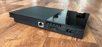Sony Playstation 2 Slim (SCPH-90004) černá - 6