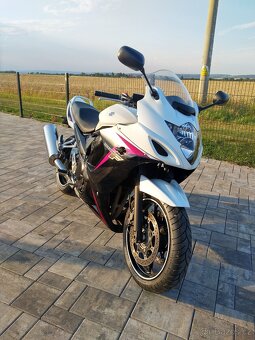 Suzuki GSX650F - 6