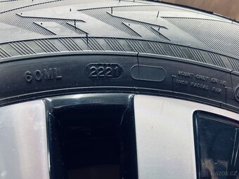TOP zimní kola R18 Volvo XC60 originál - 6