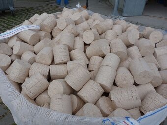 Valcove brikety - Lis a balicka na predaj, 250kg hodina - 6