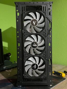 Herní PC, I5-9400, RX580, 16GB RAM, SSD M2, HDD 1TB - 6