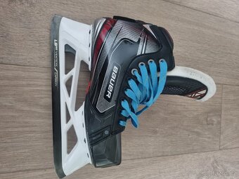 Brankářské brusle Bauer 2x pro velikost 8D - top stav - 6