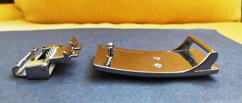 OPASEK KOŽENÝ SE ZNAKEM ČESKÉHO LVA NA PŘEZCE - 6