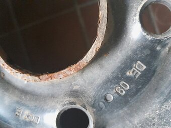 SLEVA Plechove disky VW Passat, 6 1/2 Jx16H2, pneu Nokian - 6