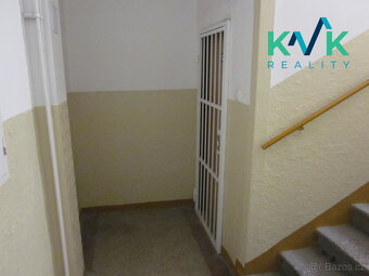 Pronájem nebytových prostor o velikosti 19,60 m2, v OV, cihl - 6