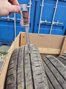 Nexen Roadian CT8 195/70 R15 C 104/102 T Letní - 6