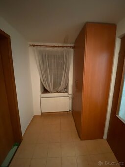 Pronájem domu 3+kk po rekonstrukci + dvůr a zahrada - 6