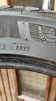 Michelin Pilot Alpin 5 SUV 255/45 R20 - 6