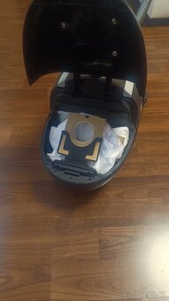 Prodám malý vysavač 1200w na sáčky - 6