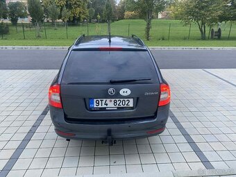 Škoda Octavia 2 Facelift 1,4 benzín Dražba - 6