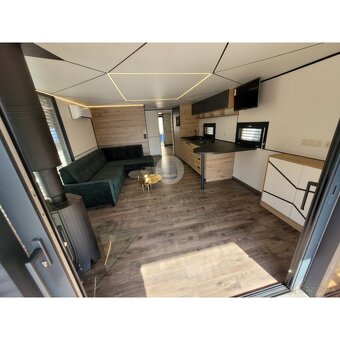 TOP Nový Hausbot 15x4,2m celoročne obývateľný - 6