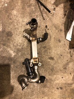 BMW e61 - náhradní díly - 6