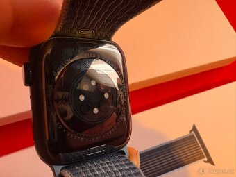 Apple Watch 8 45 mm - 6