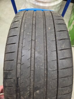 MICHELIN PILOT SPORT 4S 265/40 R22 106Y - 6