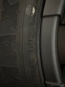 Sada alu 6x139,7 R17 pneu 33x12,50 R17 MT - 6