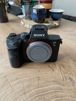 Sony A7III tělo - 6