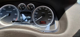 Prodám PEUGEOT 307 Hatchback; 2,0 HDI - 6