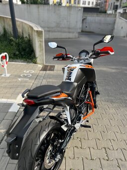 KTM Duke 125 2015 ABS - 6