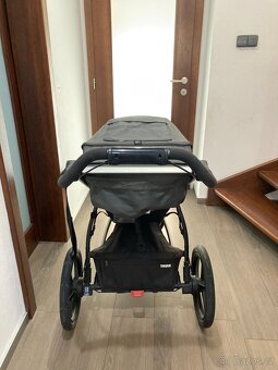 Kočárek Thule Urban Glide 2 - krásný stav - 6