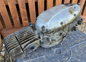 Prodám motor Jawa 50 Pionýr typ 05 - 6