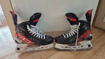 Hokejové brusle CCM FT6PRO - 6