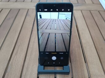 Xiaomi Redmi 8, 3GB RAM, 32GB, lehce vypálený display - 6