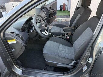 Kia Ceed 1,4 koupeno nové v ČR dobrý stav - 6