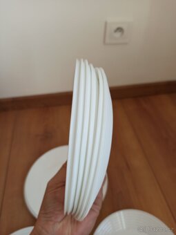 13 ks/ bílé talíře pro 1-3 osoby/ pěkný stav - 6