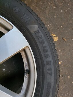 ALU ŠKODA KAROQ ZIMNI SADA 225/55R17 - 6