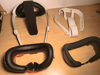 Meta Quest 3 v záruce + Kiwi strap + Facial interface - 6