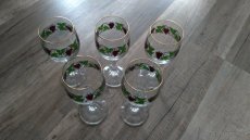 Skleničky na víno a likér - 6