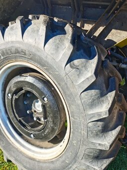 Traktor Ursus 355 - 6