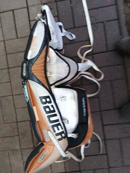 Brankářské brusle a betony Bauer - 6