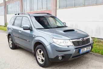 Subaru Forester 2.0D 4X4 AWD/TAŽNÉ/ČR/1MAJITEL - 6