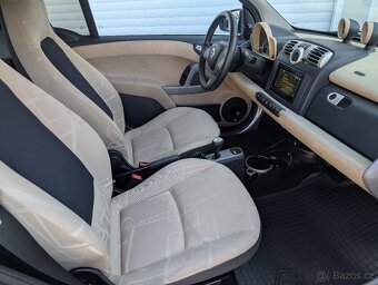 SMART FORTWO 451 MHD AUTOMAT 1.0i 52kW JBL HUDBA - 6