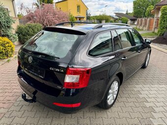 Škoda Octavia Combi III 2.0 TDI 110KW - 6