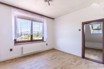 Prodej bytu 2+1, 73 m2, Leština u Světlé - 6