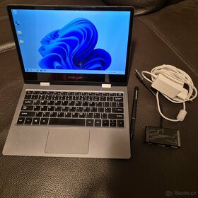 Spolehlivý malý a lehký 2v1 ultrabook s Windows 11 - 6