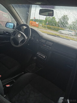Volkswagen Golf IV 1.6 benzin - 6